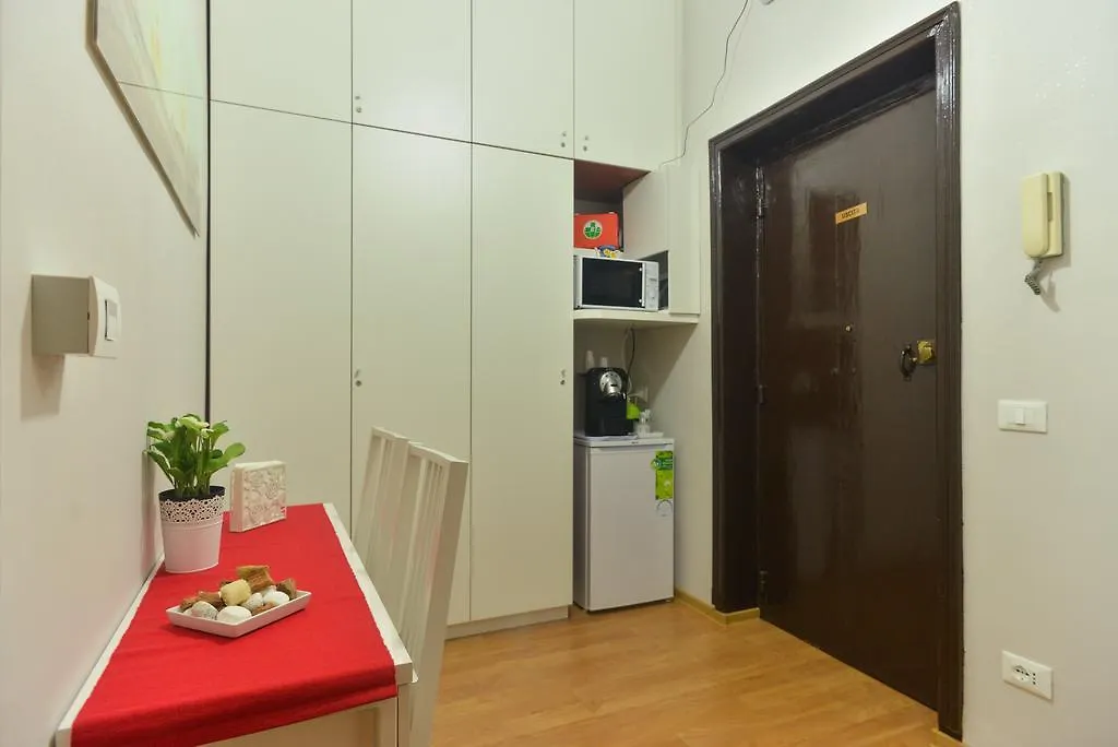 Claudia Suites Roma Pensión