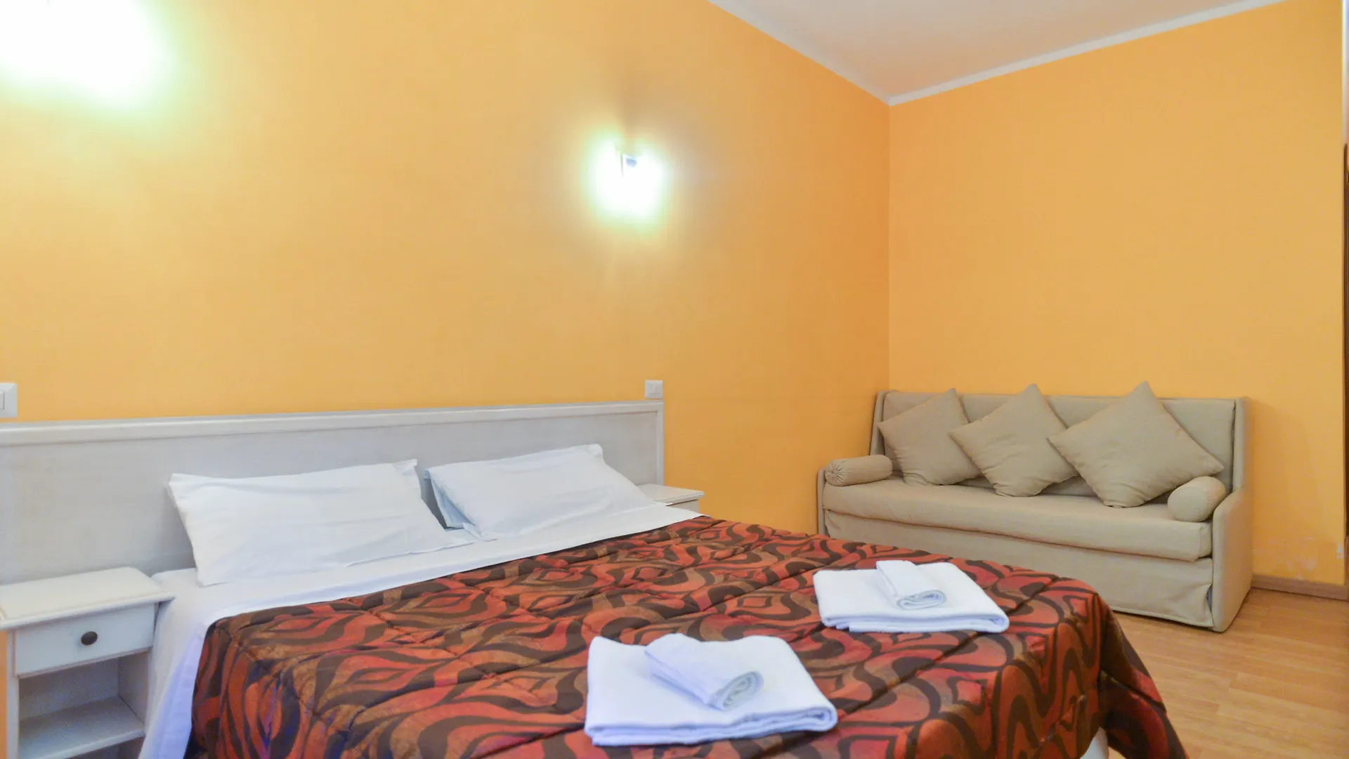 Claudia Suites Roma Pensión